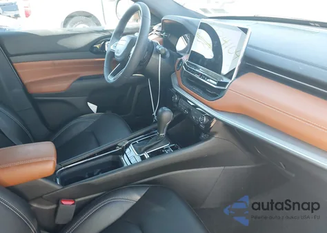 2025 Jeep Compass Limited 4X4 z USA, uszkodzony, nr VIN 3C4NJDCN5ST535638